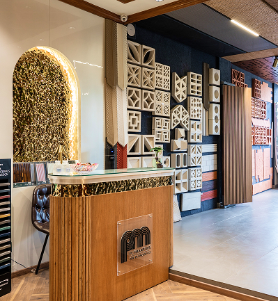 Designing Retail Spaces That Convert: How Visual Merchandising Principles Drive Footfall and Sales